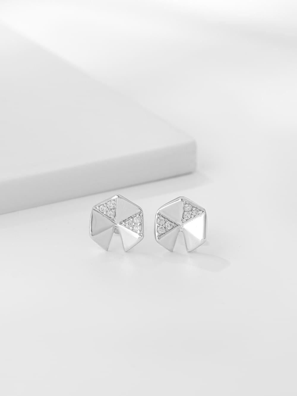 ECO Abstract Swirl Studs