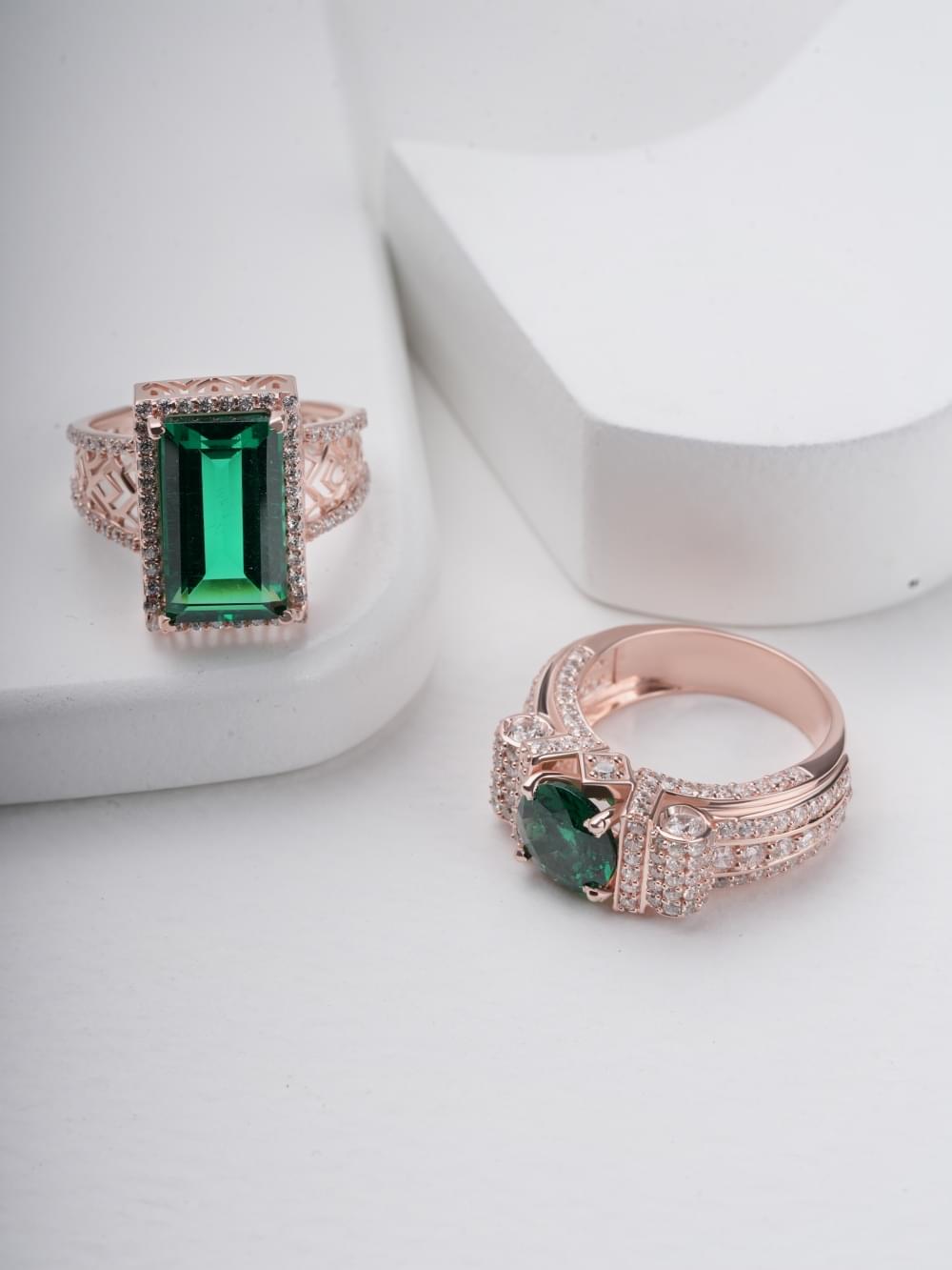 PC Elegant Leafy Ring